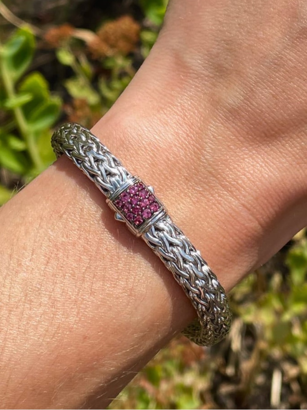 John Hardy Icon Reversible 925 Bracelet with garnets and black sapphires size M